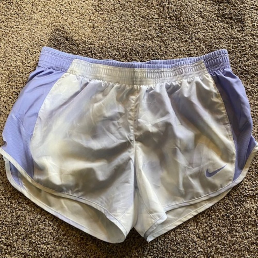 Women's Large Purple/White Nike's Athletic Shorts